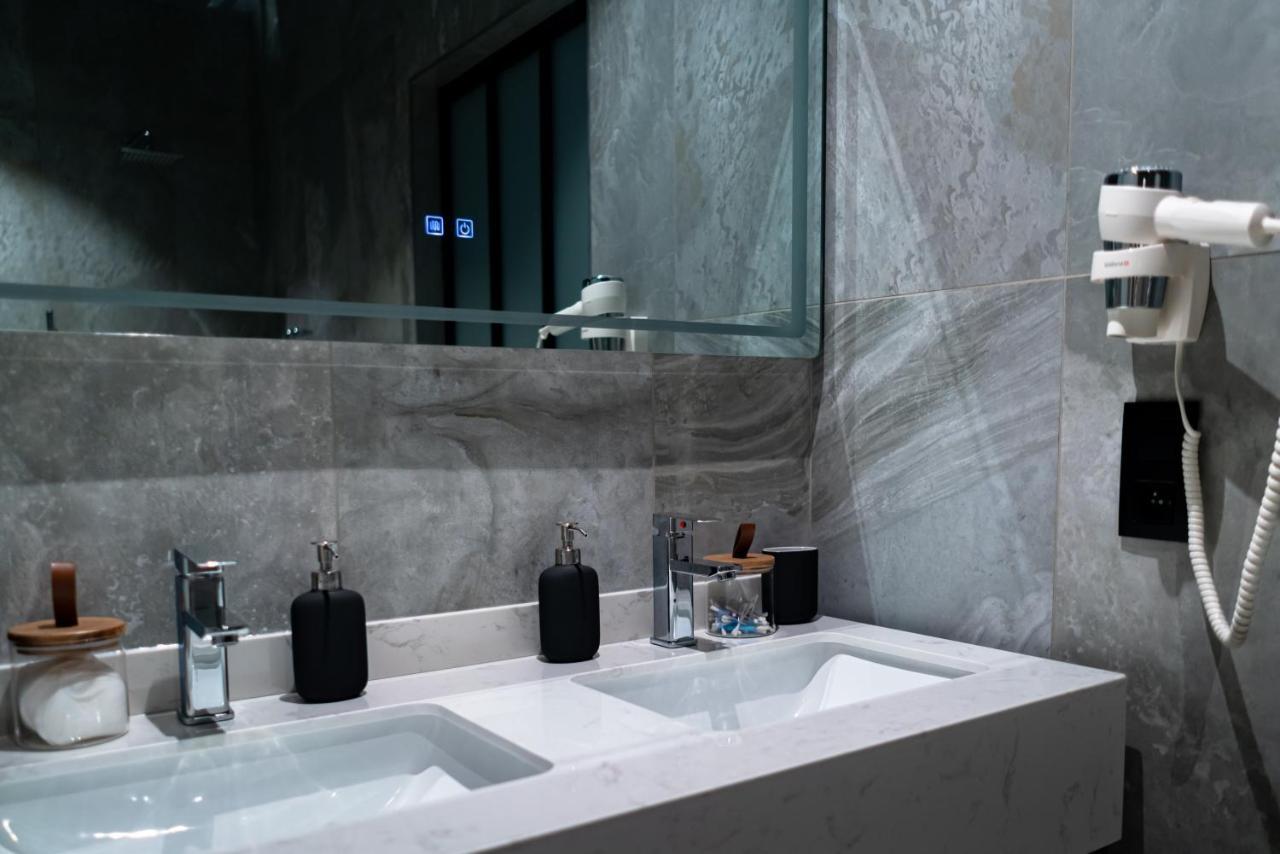 Set Spa Mouscron Dış mekan fotoğraf